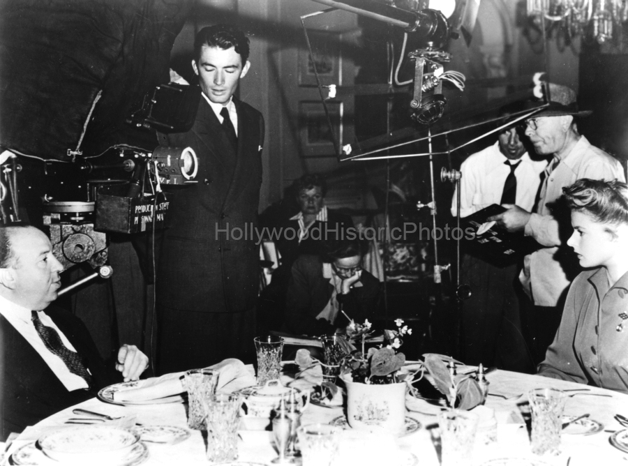 Gregory Peck 1945 Spellbound Alfred Hitchcock Ingrid Bergman WM.jpg